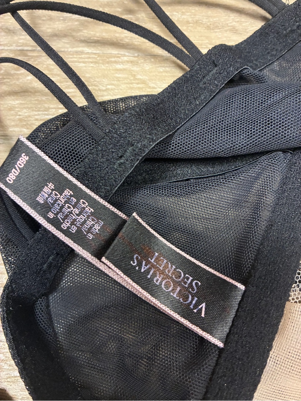 Victoria Secret Luxe Starburst Strappy Mesh Underwired Bra - Picture 9 of 9
